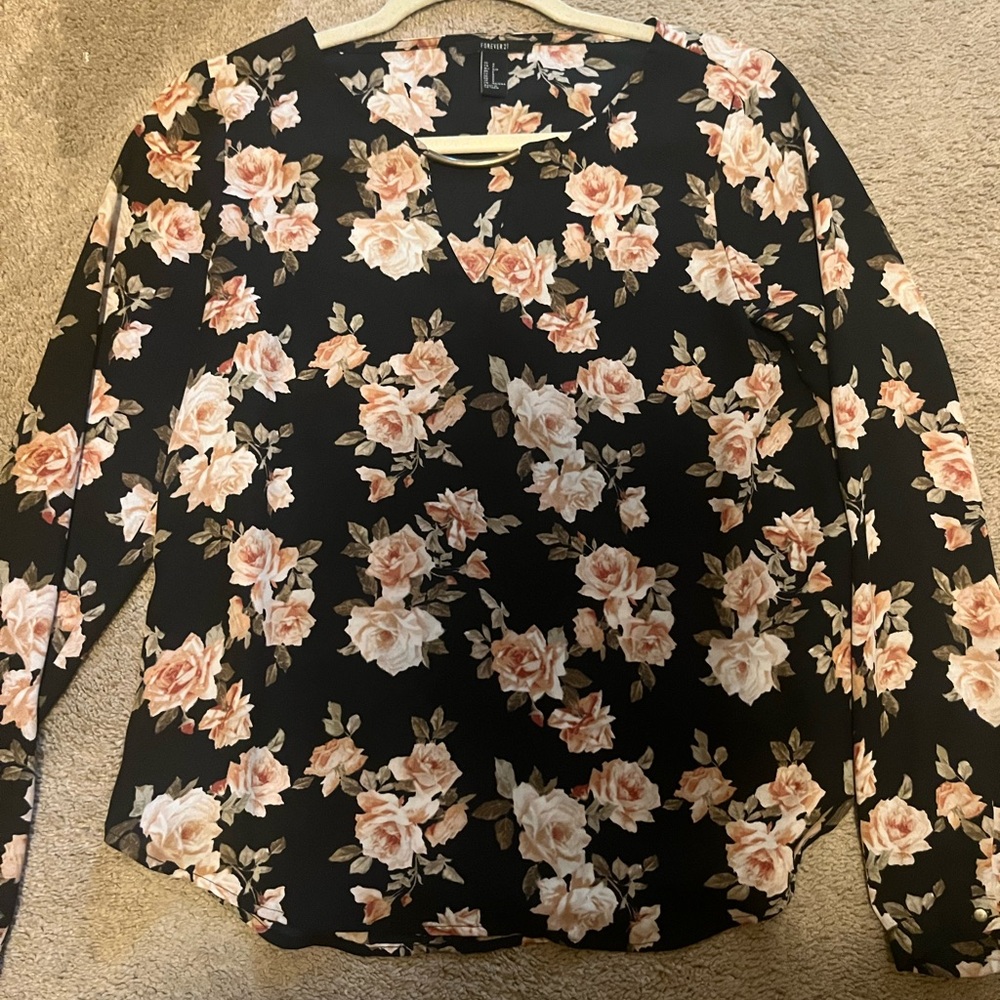Forever 21 Floral blouse